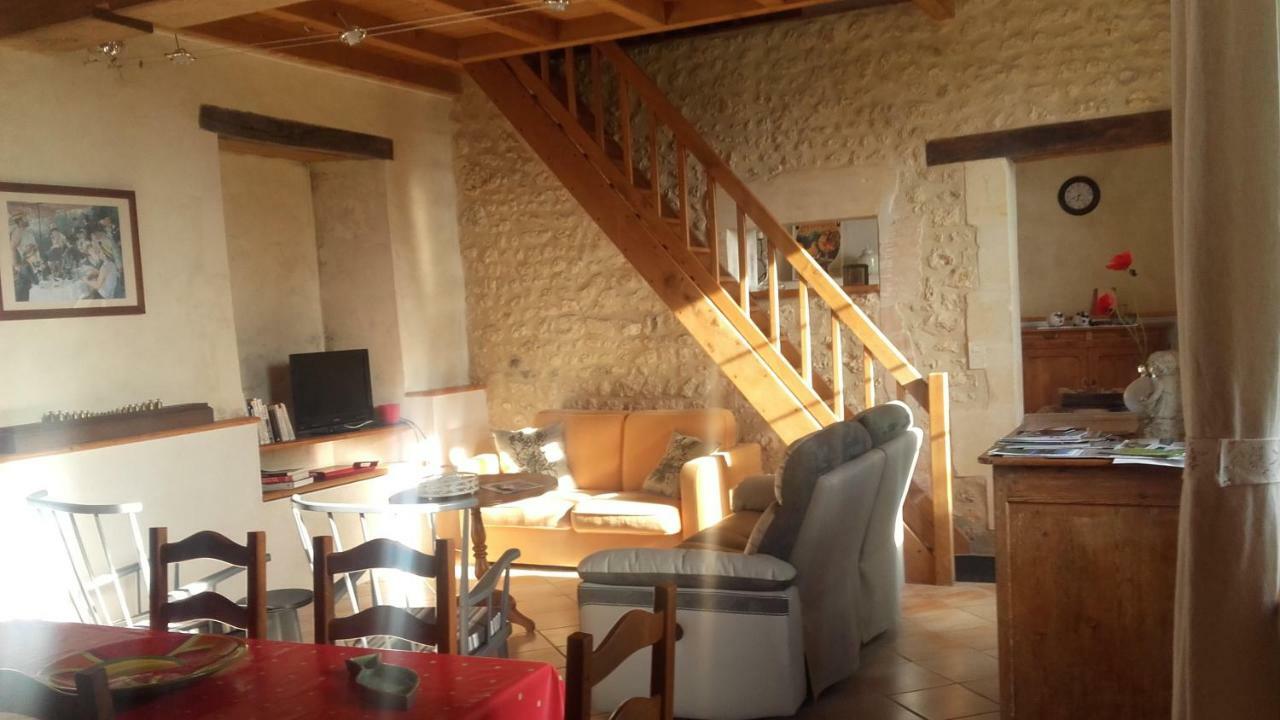Logis De Bois Roche Villa Saint-Bonnet-sur-Gironde Exterior photo