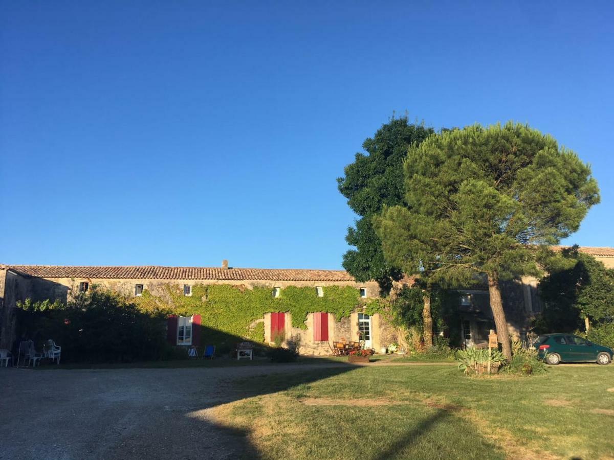 Logis De Bois Roche Villa Saint-Bonnet-sur-Gironde Exterior photo